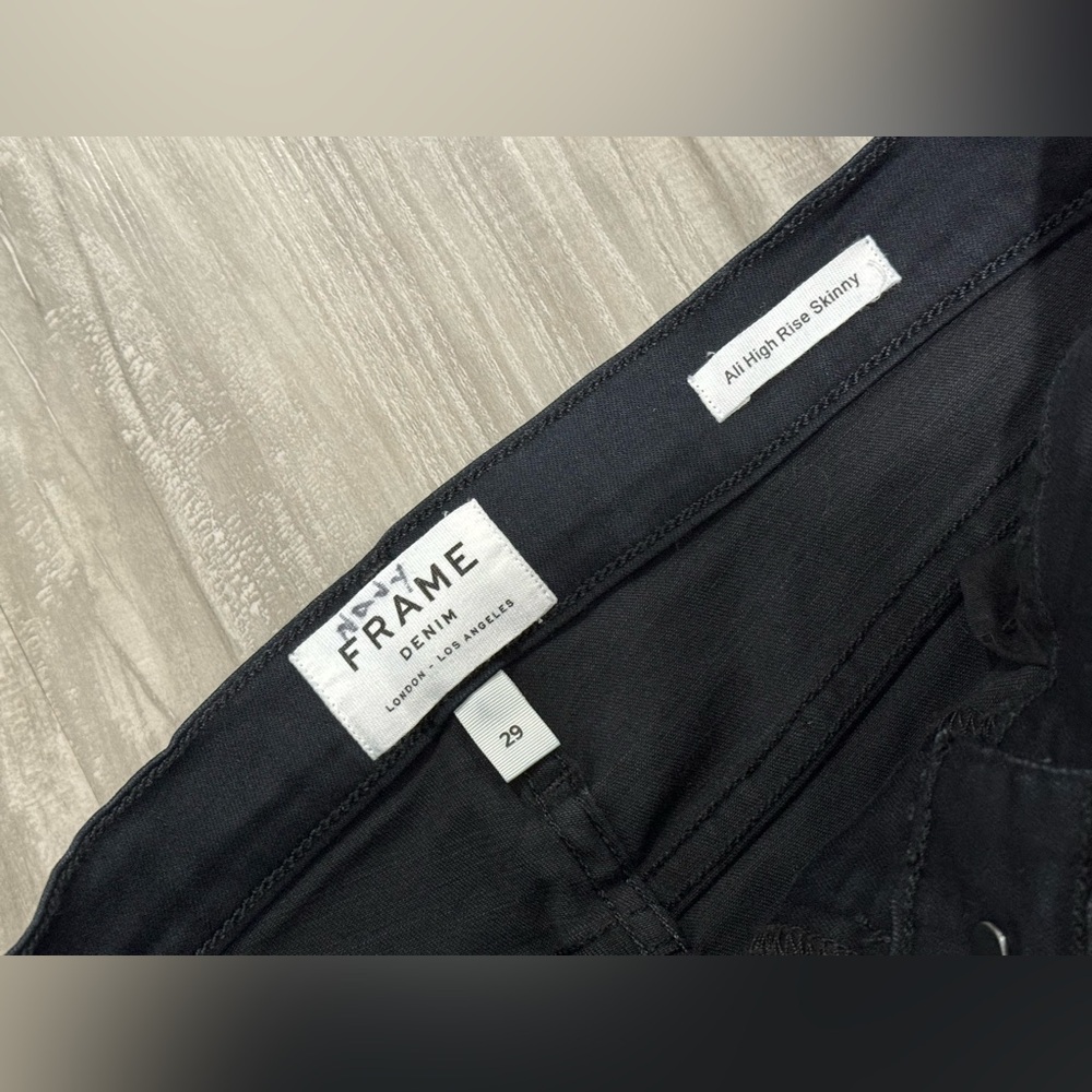 Frame Ali High Rise Skinny Frayed Jeans - Picture 5 of 6